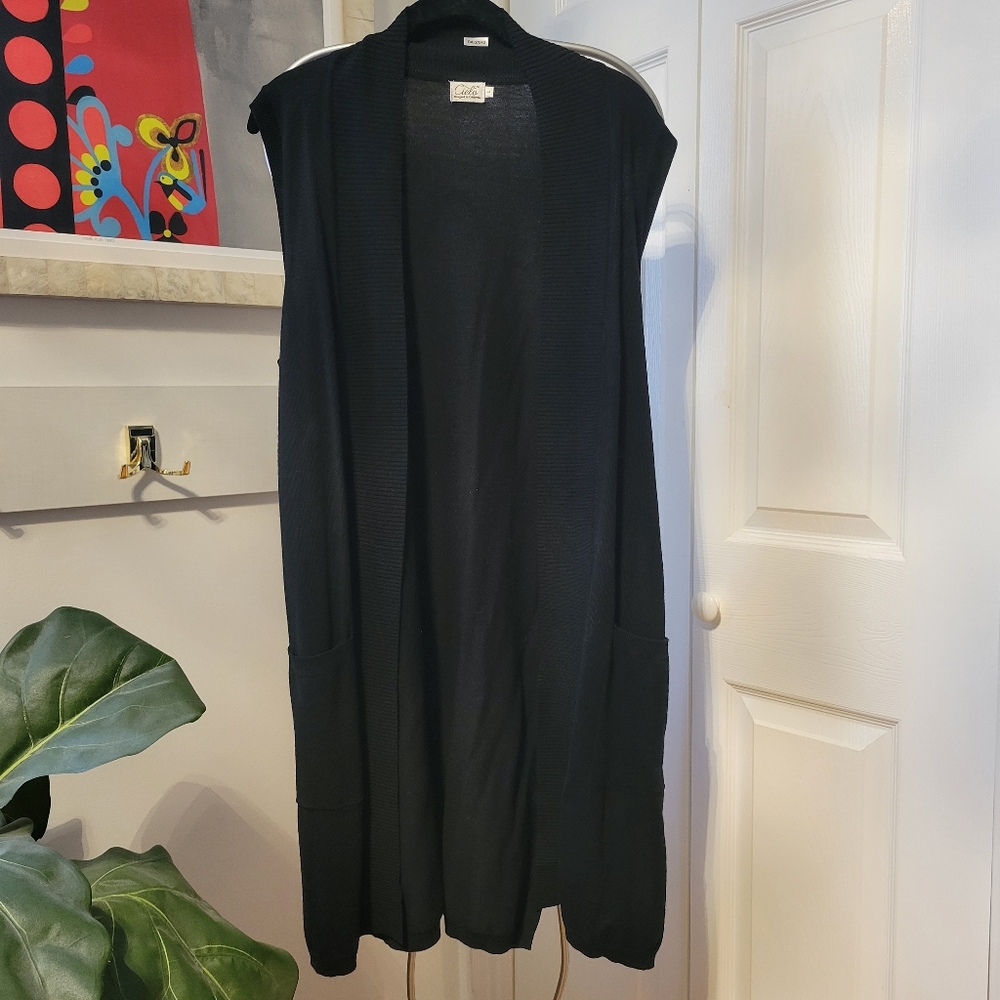 Knit Sleeveless Duster